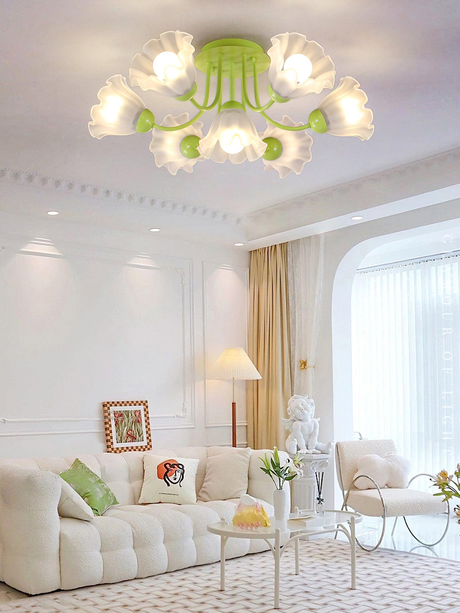 花の彫刻のシーリングランプ