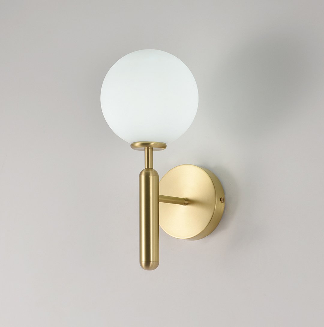 Miira Wall Light