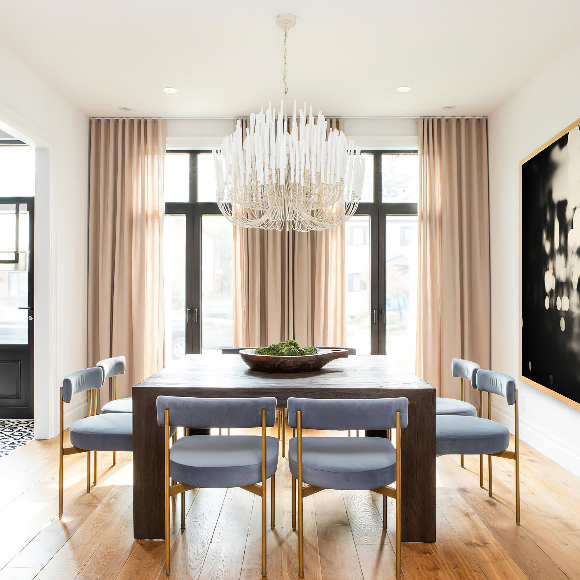 Sparse Wooden stick Chandelier