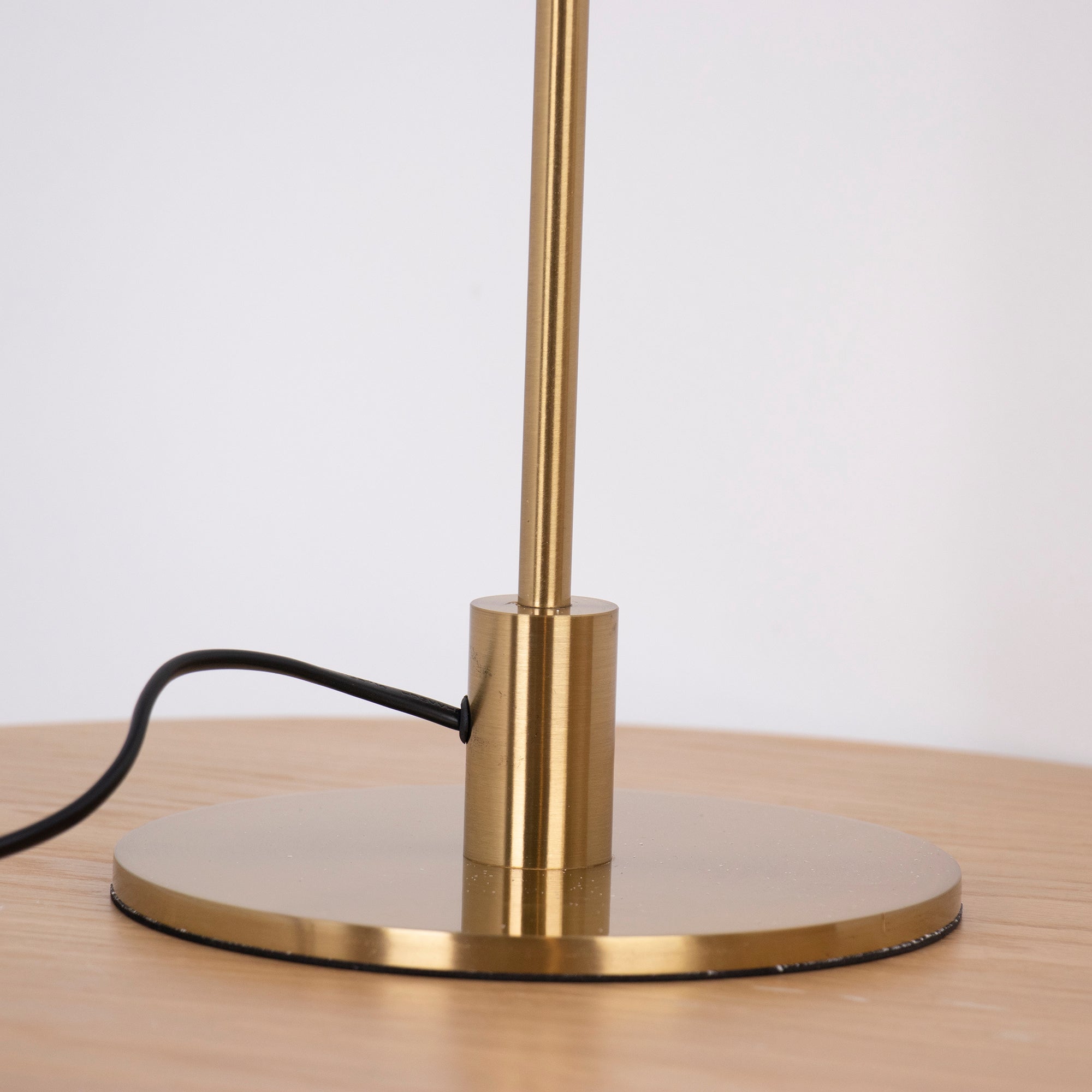 Blossi Table Lamp