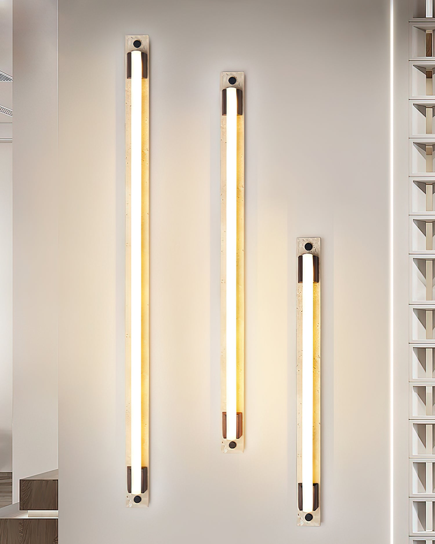 Loewe Wall Lamp