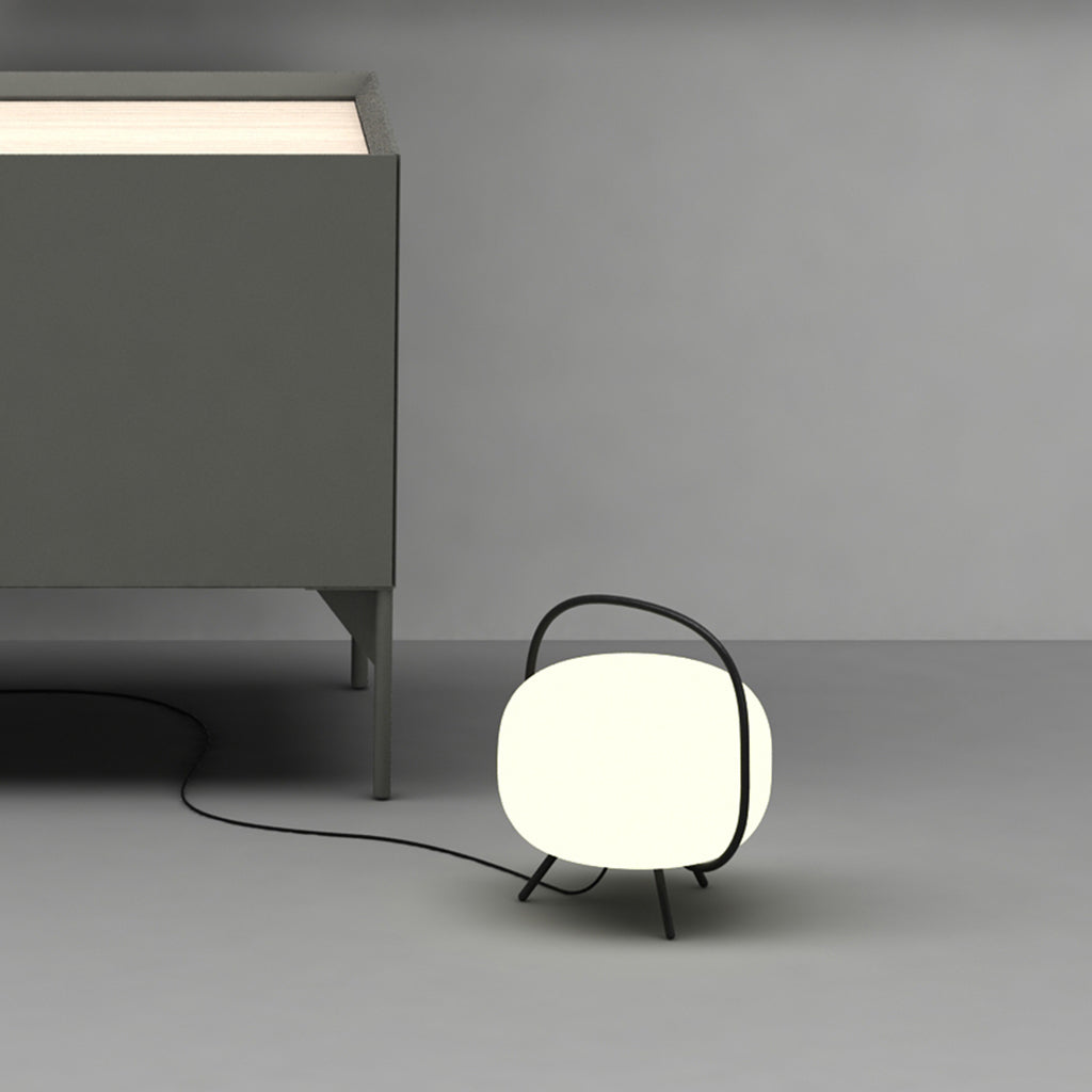 Wander Table Lamp