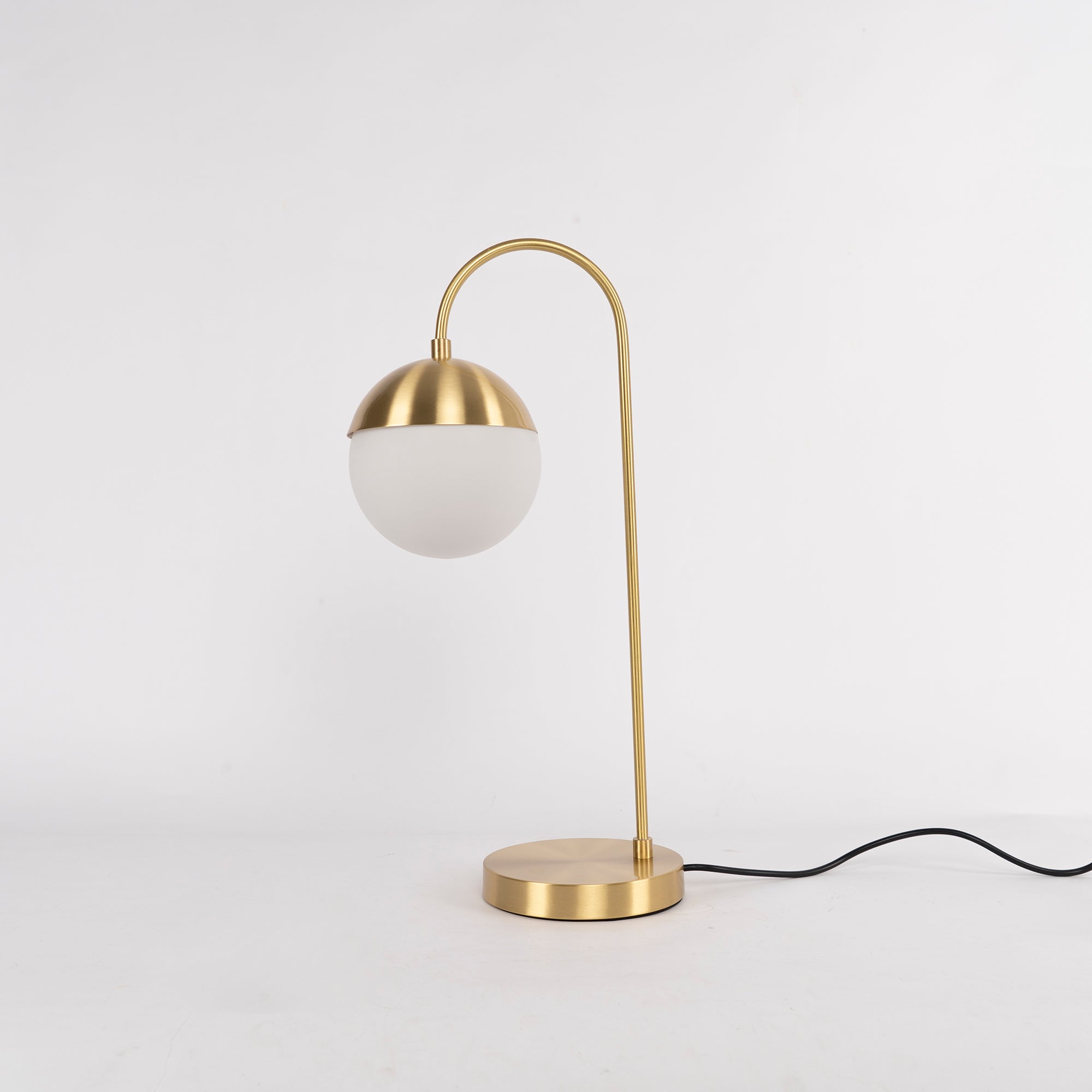 Cedar Moss Table Lamp