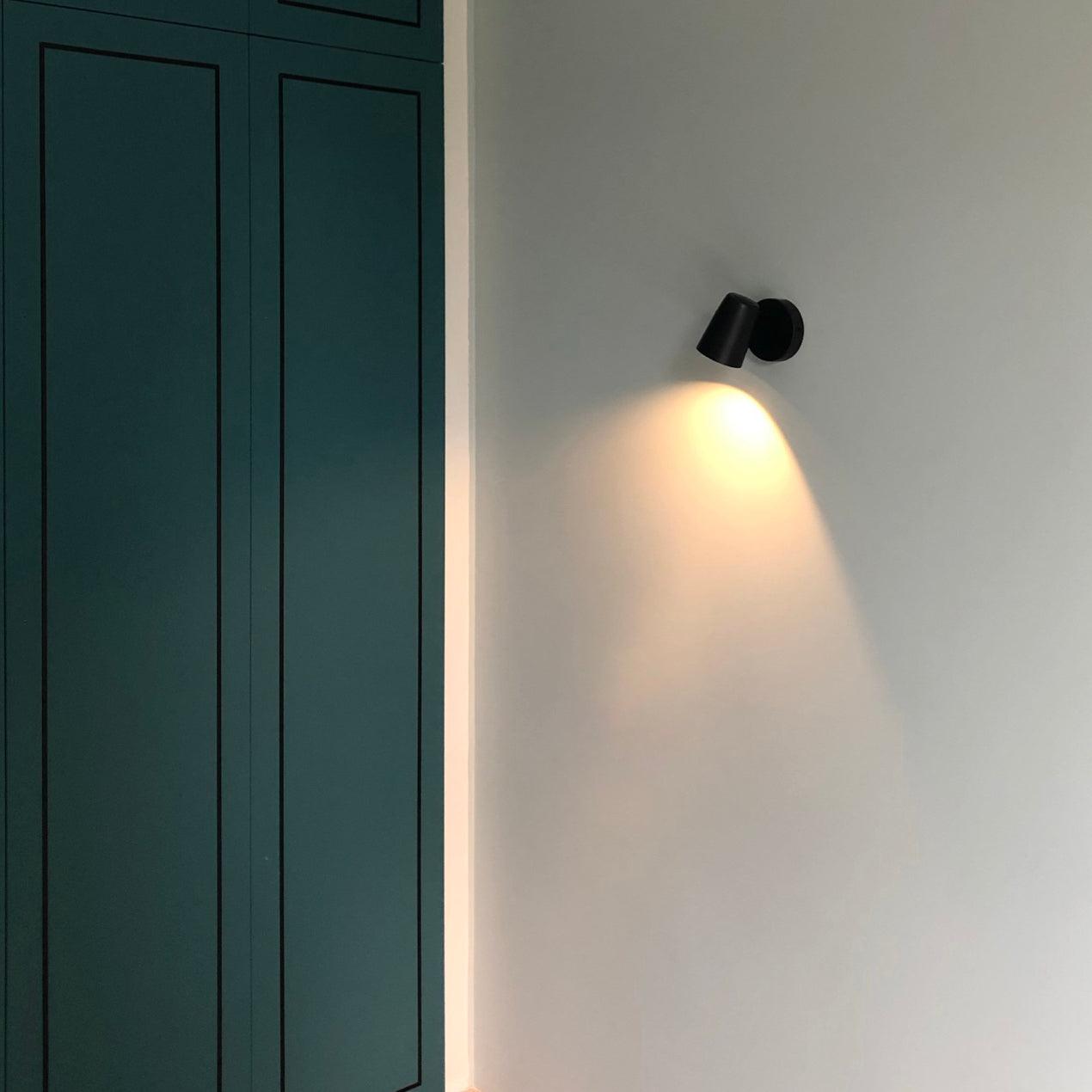 Bradley Wall Lamp