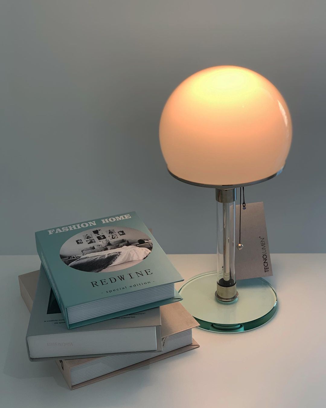 WG 25 GL Table Lamp