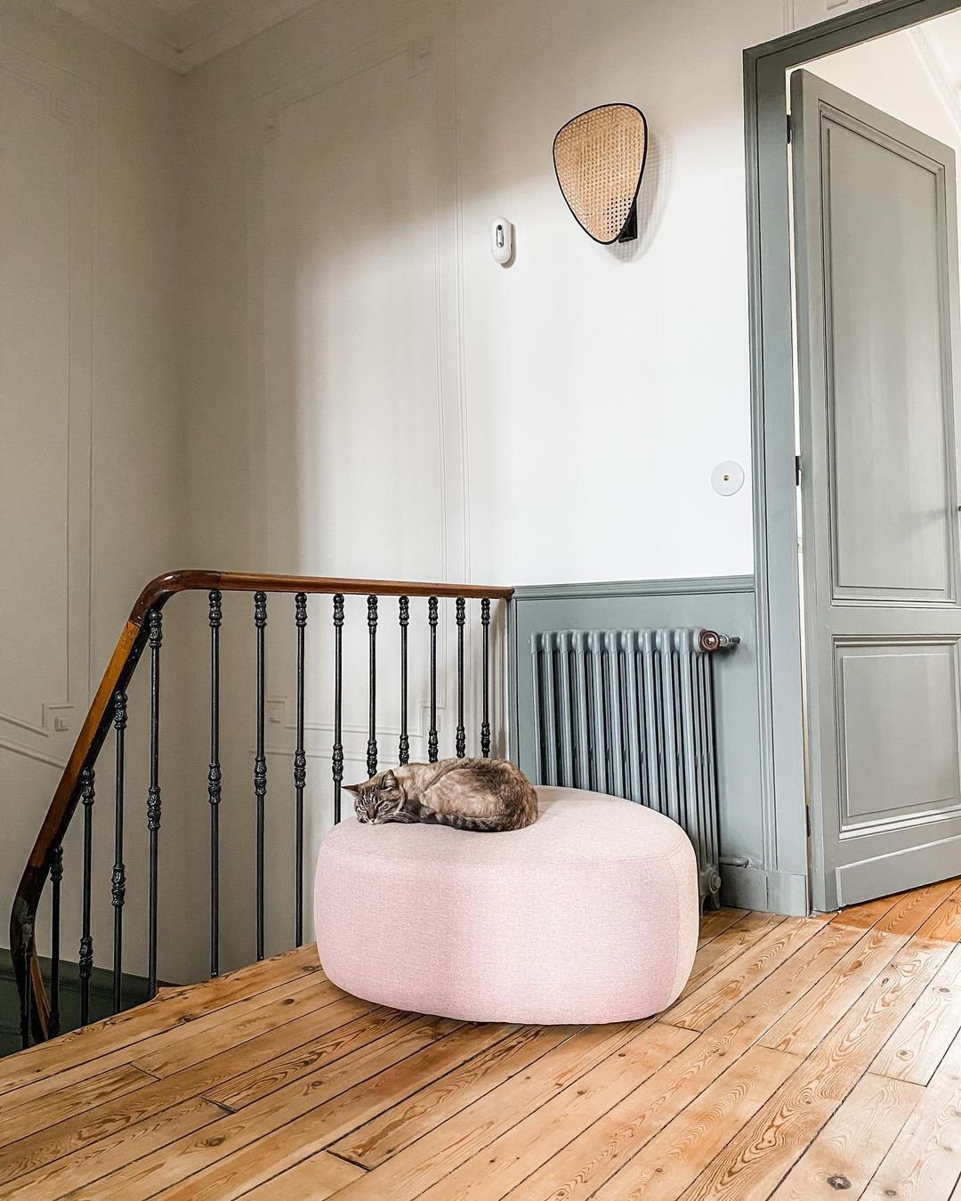 Screen Cannage Sconce