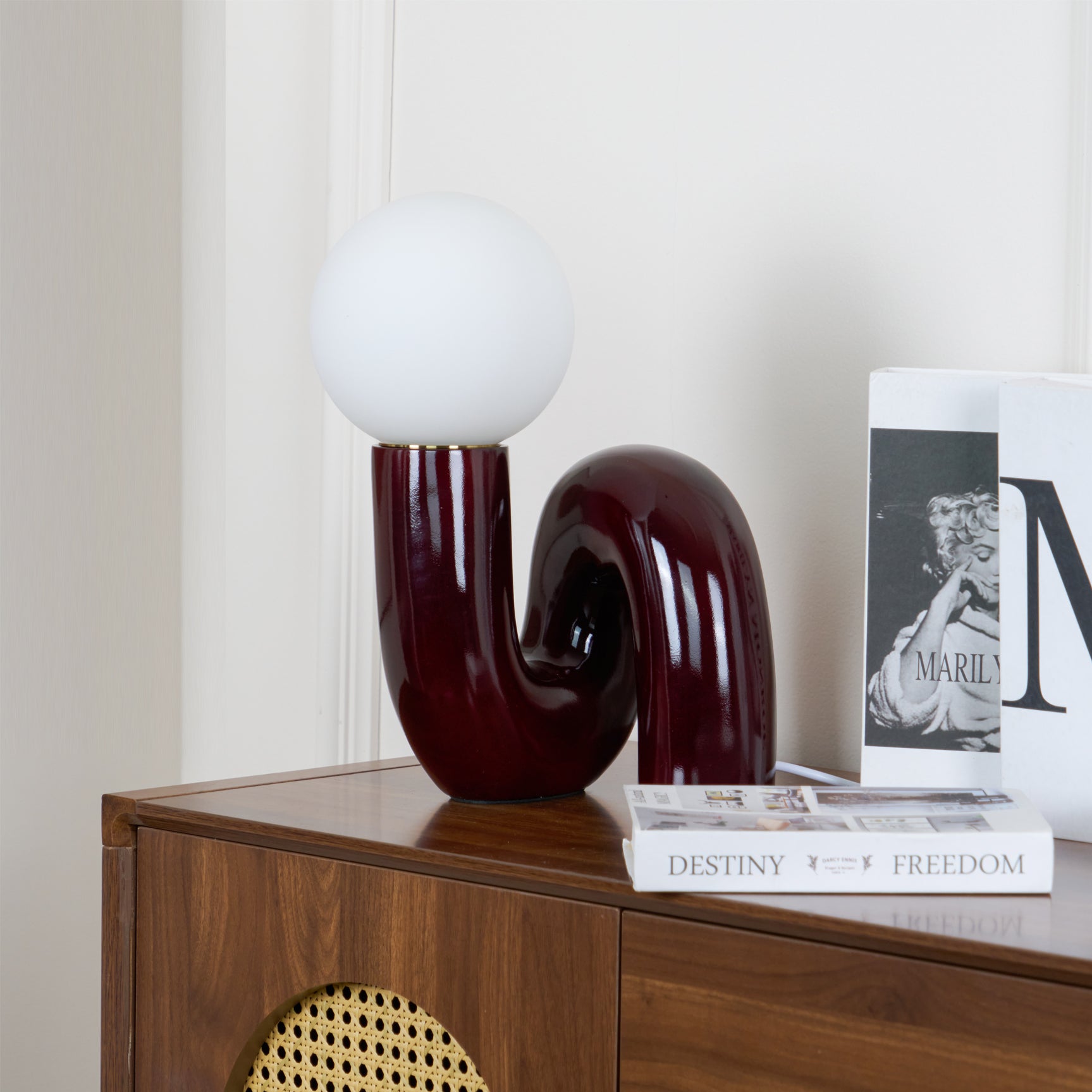Neotenic Table Lamp