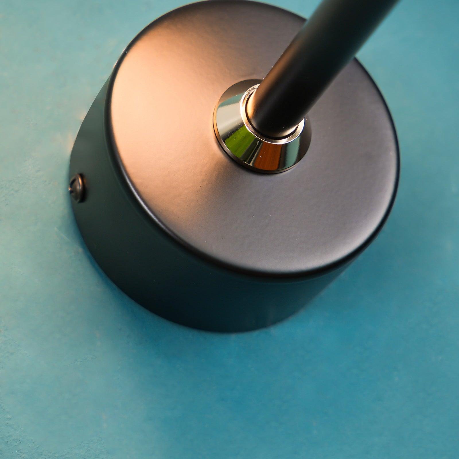 ノミ ウォールランプ