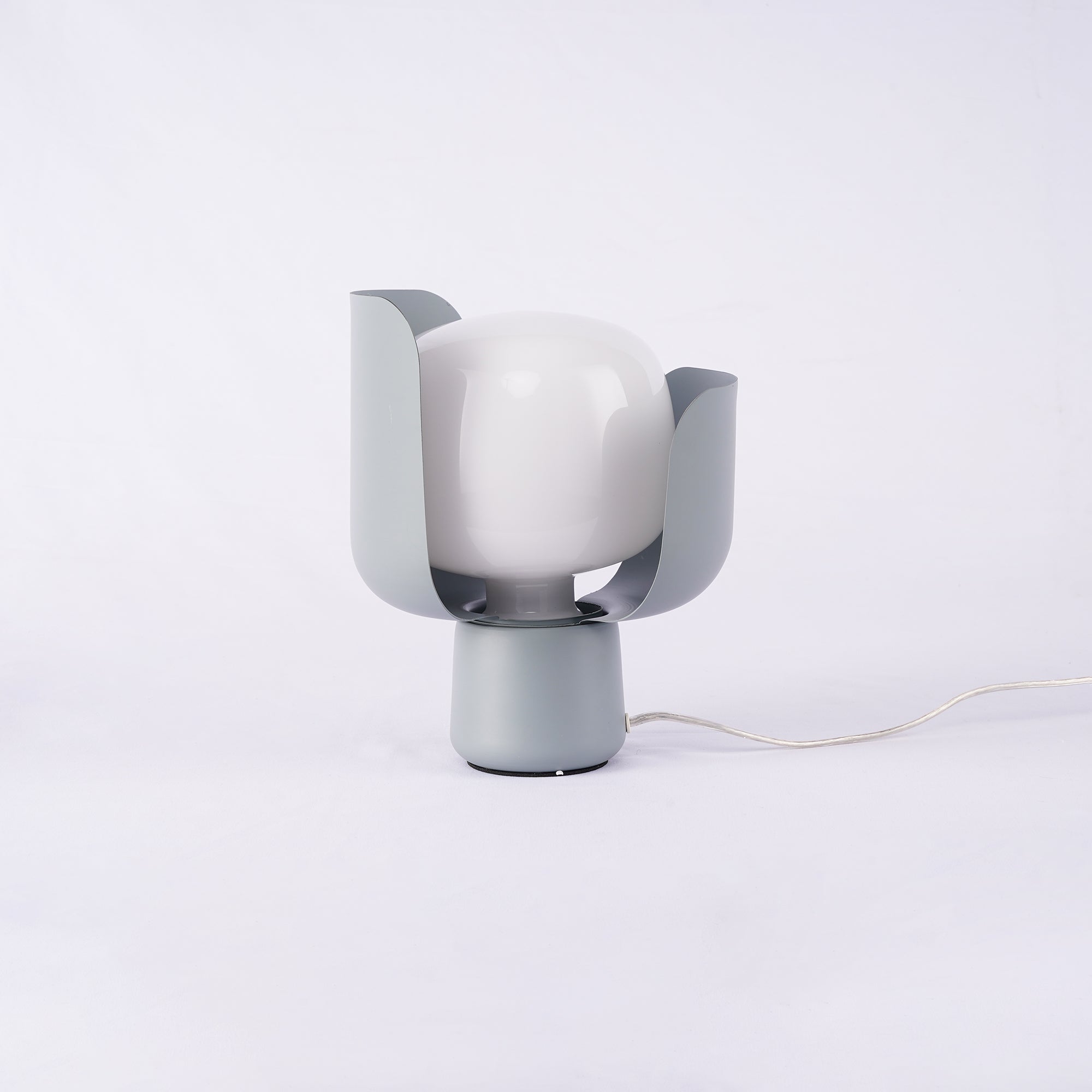 Blom Table Lamp