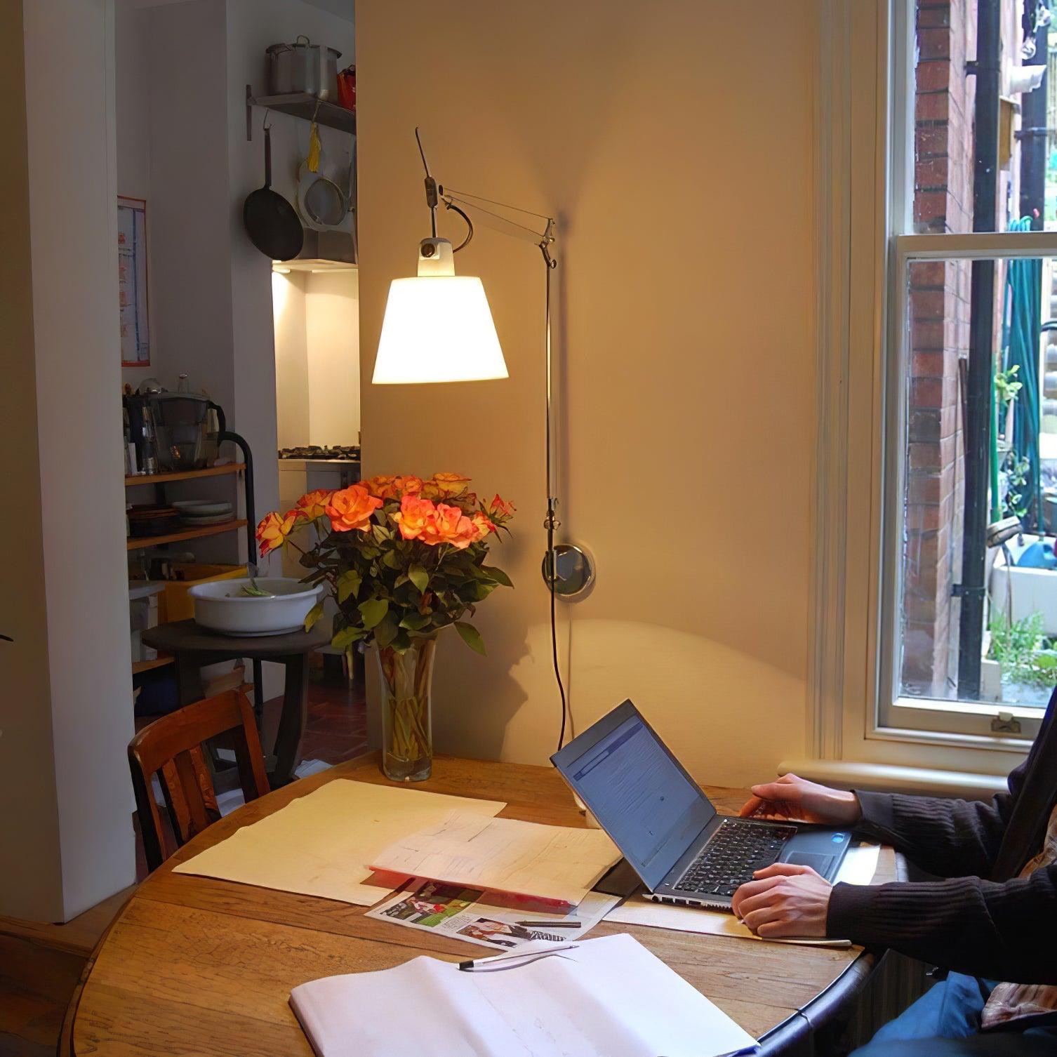 ロッカーモダンデザインウォールランプ