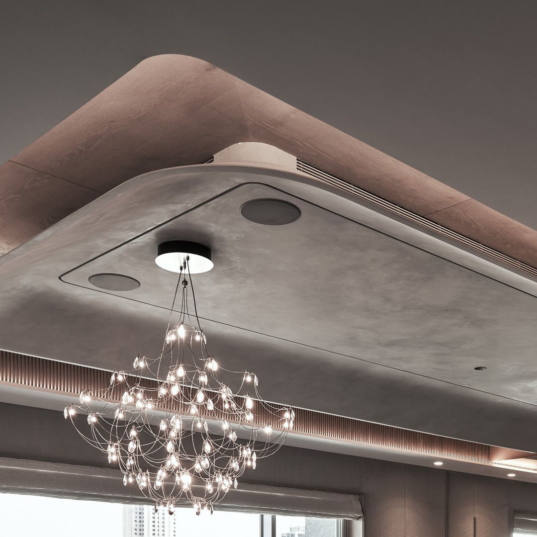 ミラ・シャンデリア