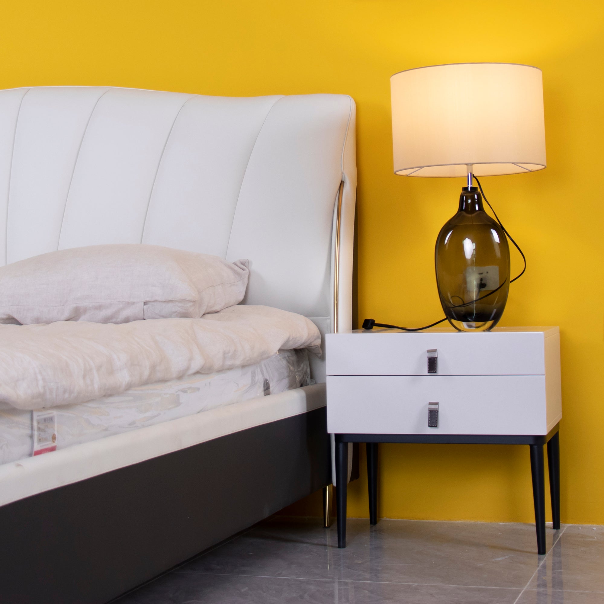 Glazed Crystal Table Lamp