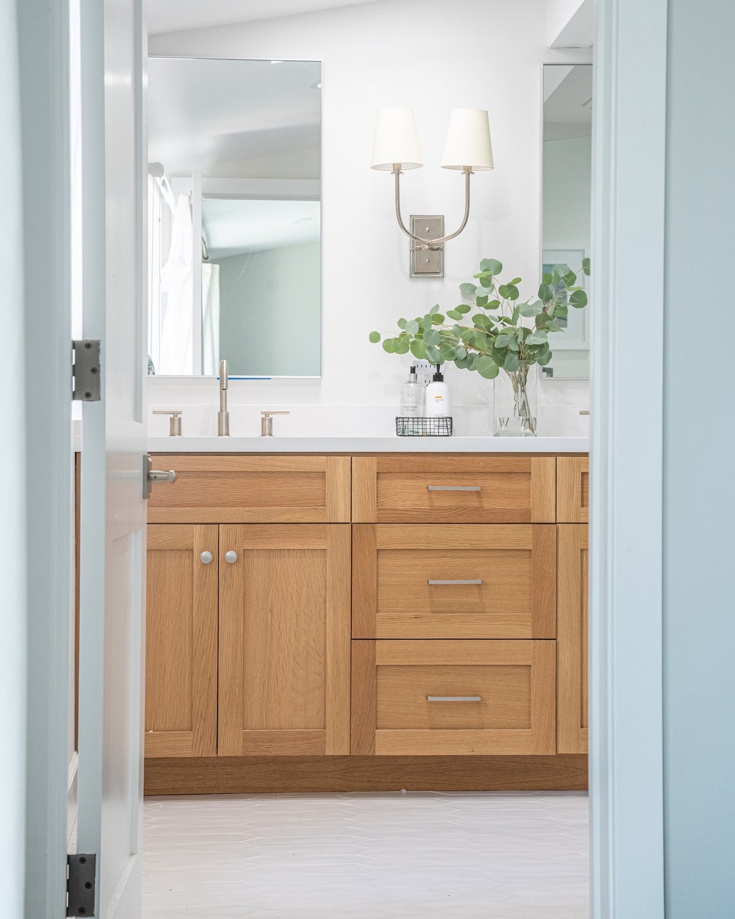 タヴェルニエ ウォールランプ