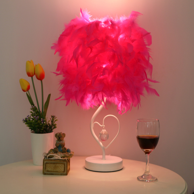 フェザークリスタルテーブルランプ