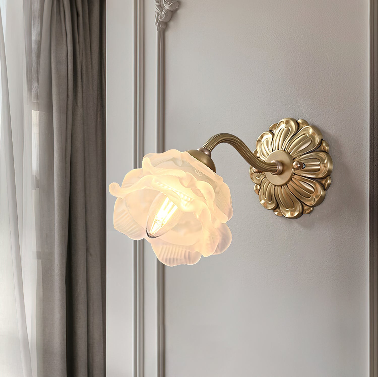 Sherri Wall Lamp