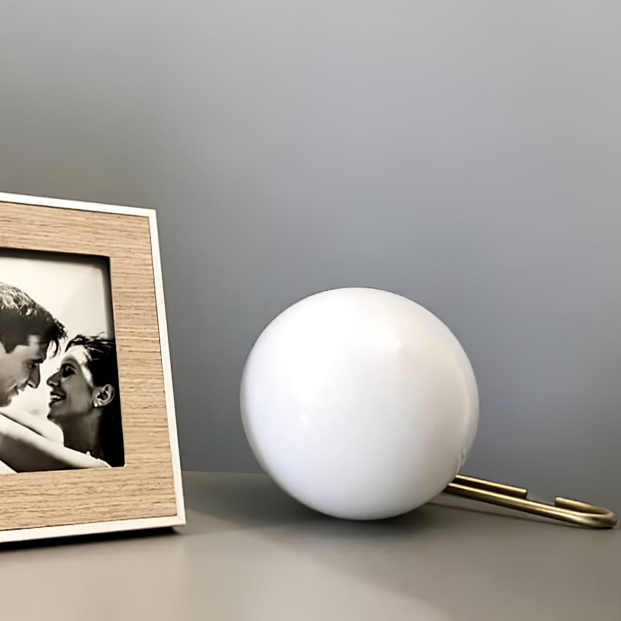 NH テーブルランプ