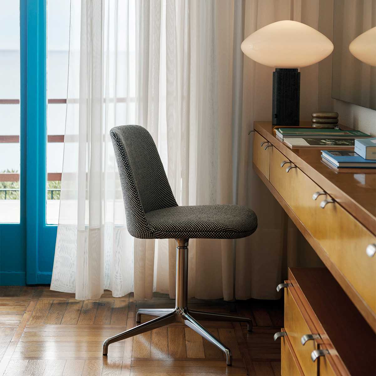 ミストテーブルランプ