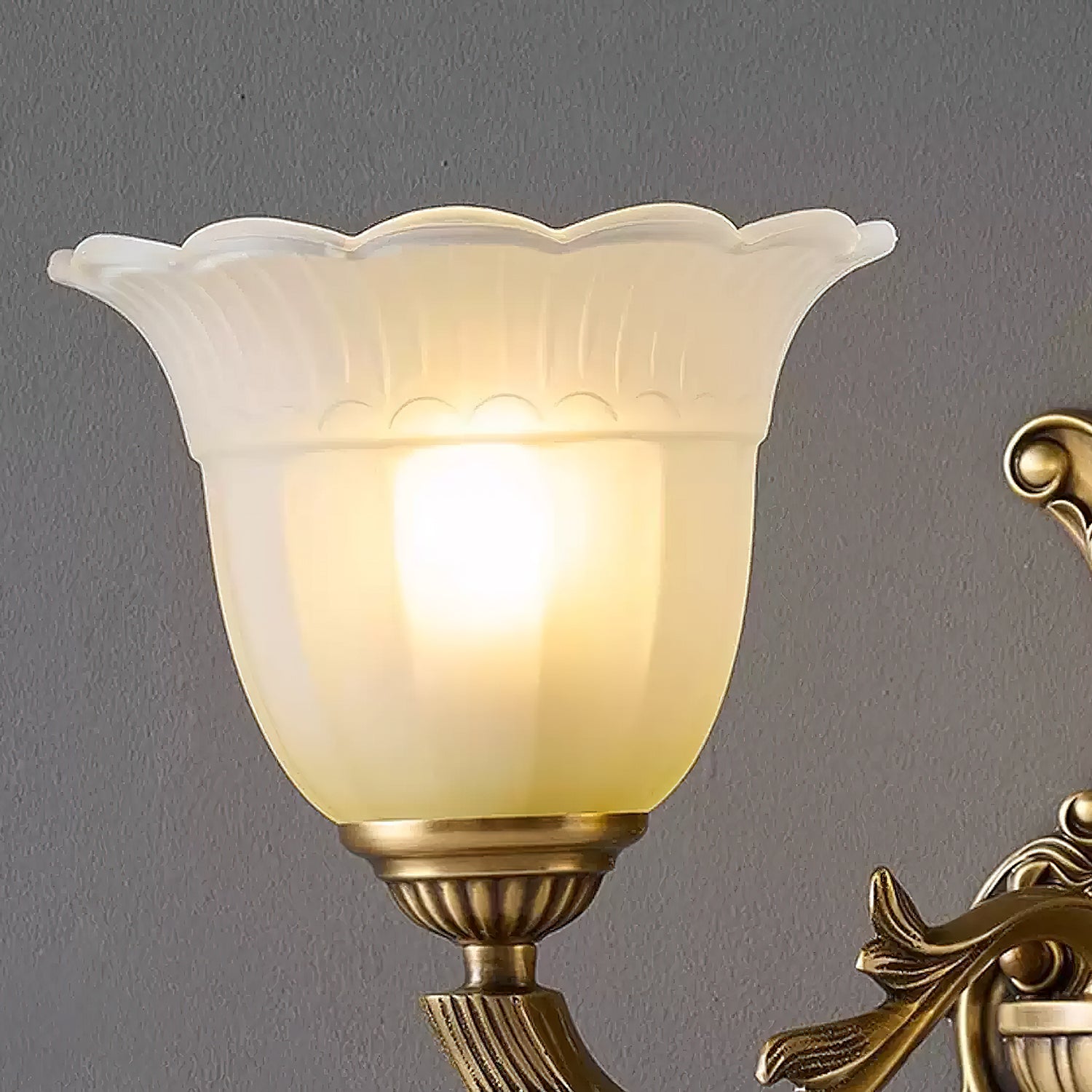 Pannon Floral Wall lamp