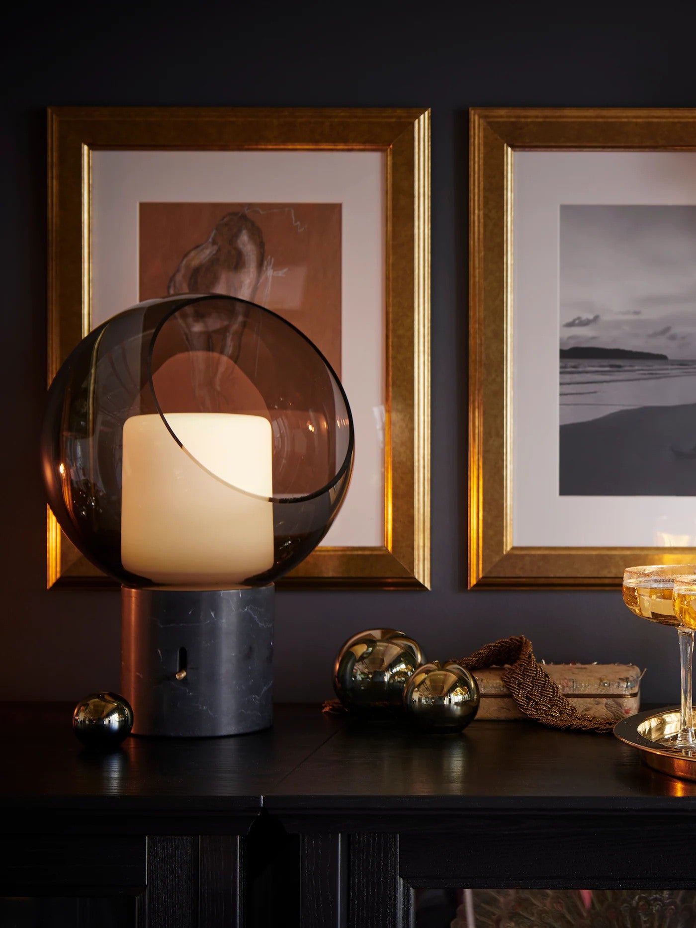 エヴェダル テーブルランプ