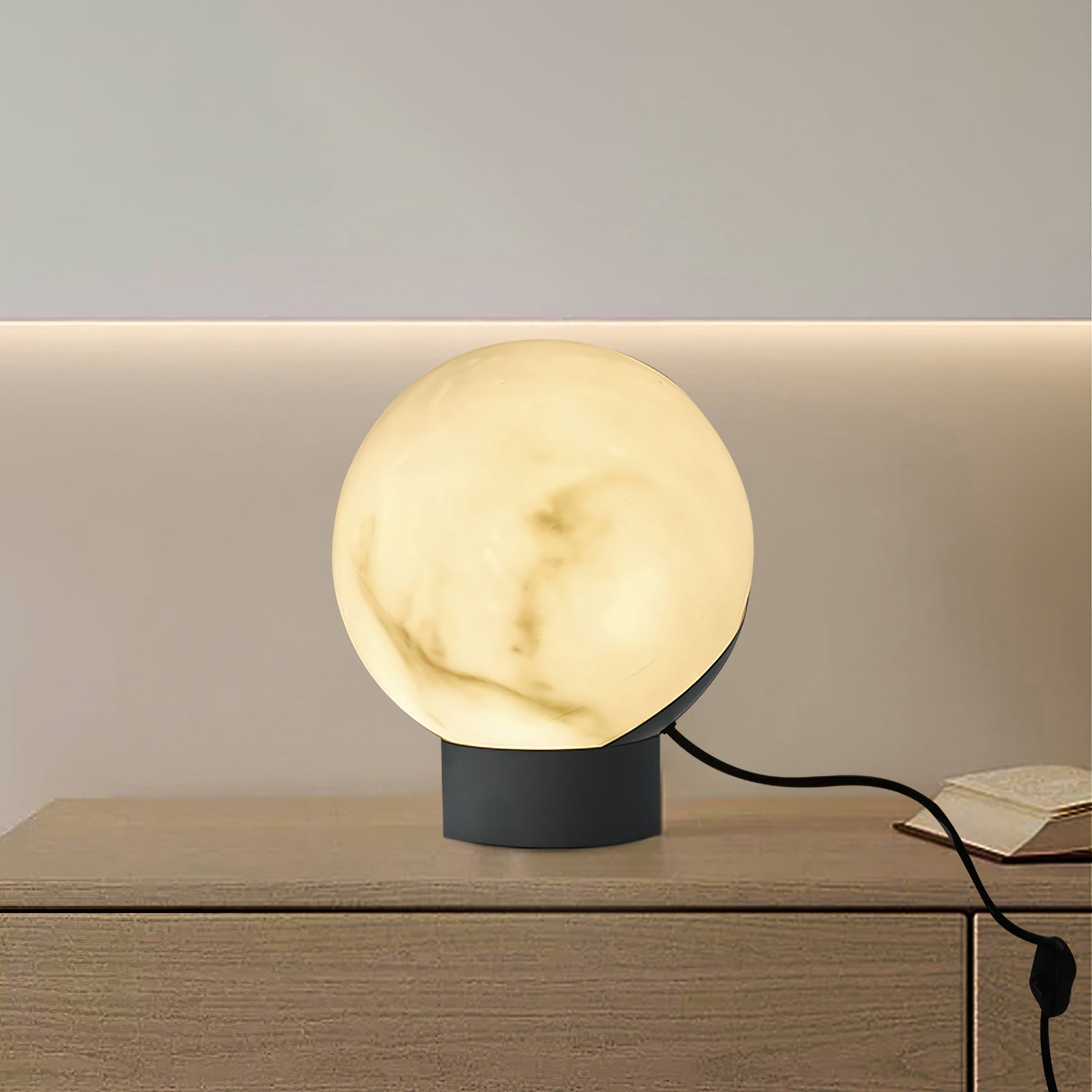 Varasteh Alabaster Table Lamp