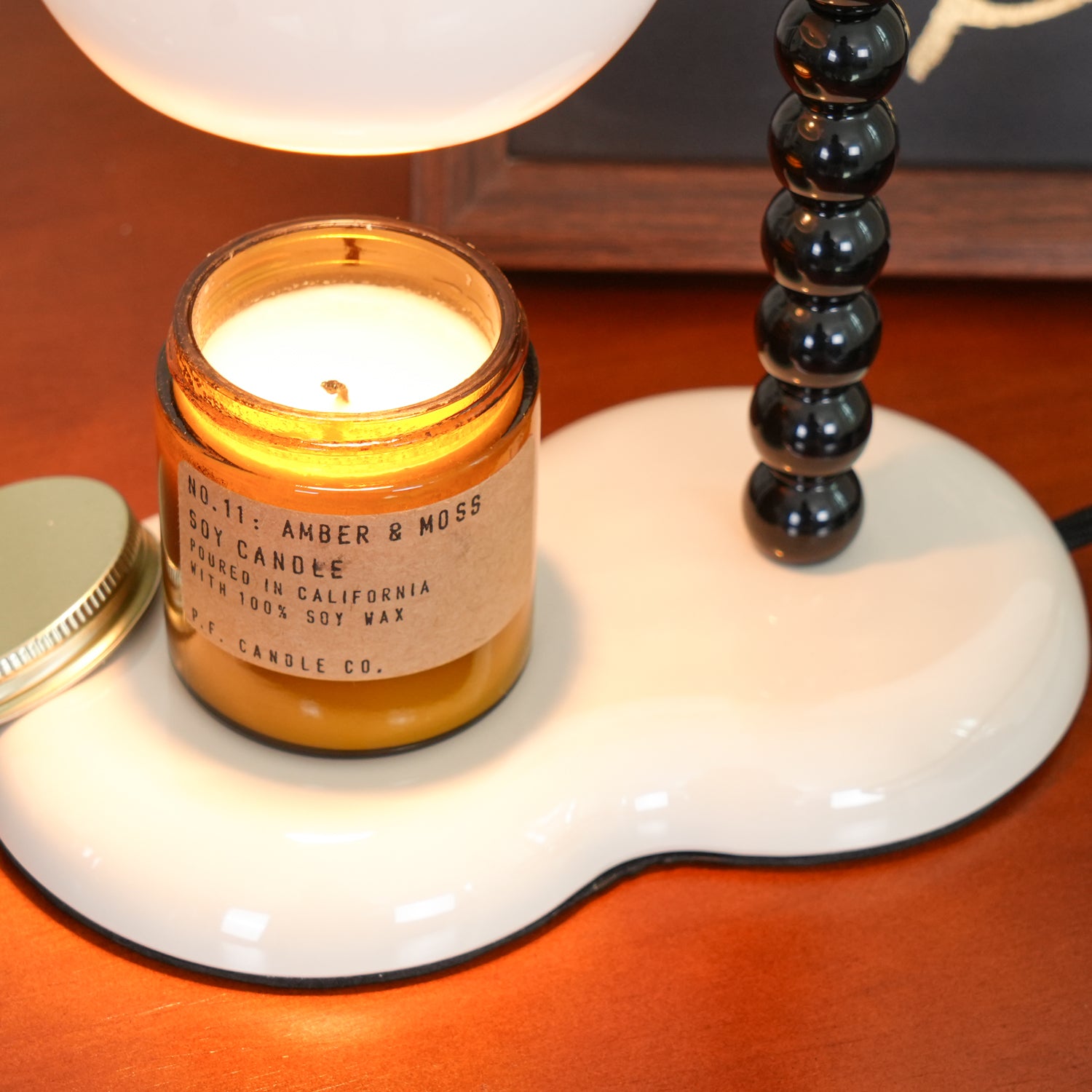 エヴェラルダ メタルテーブルランプ