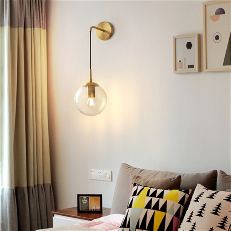 北欧ガラスボールウォールライト