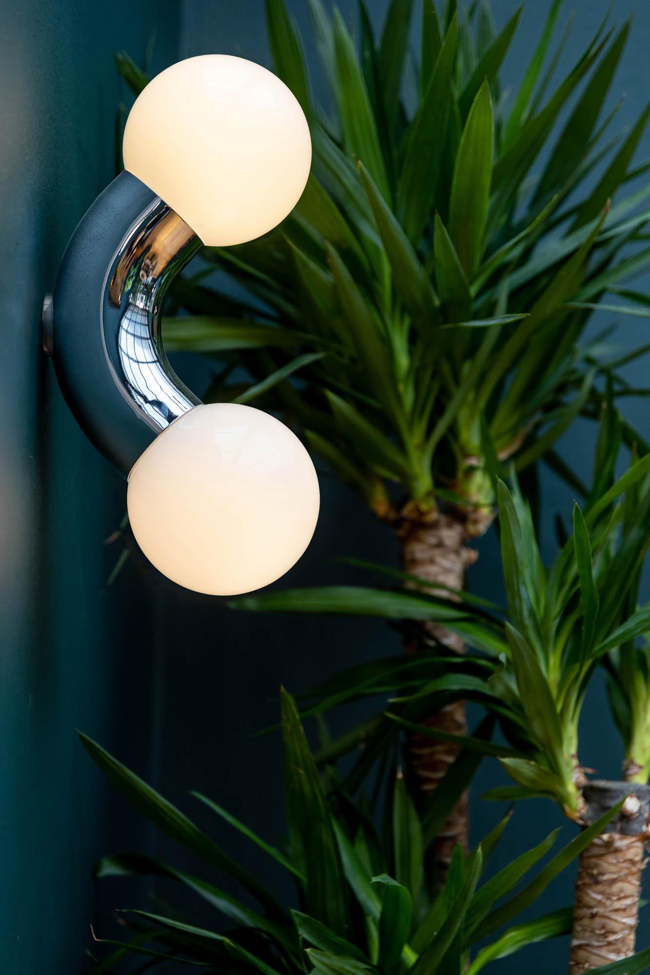 ヴァインウォールランプ