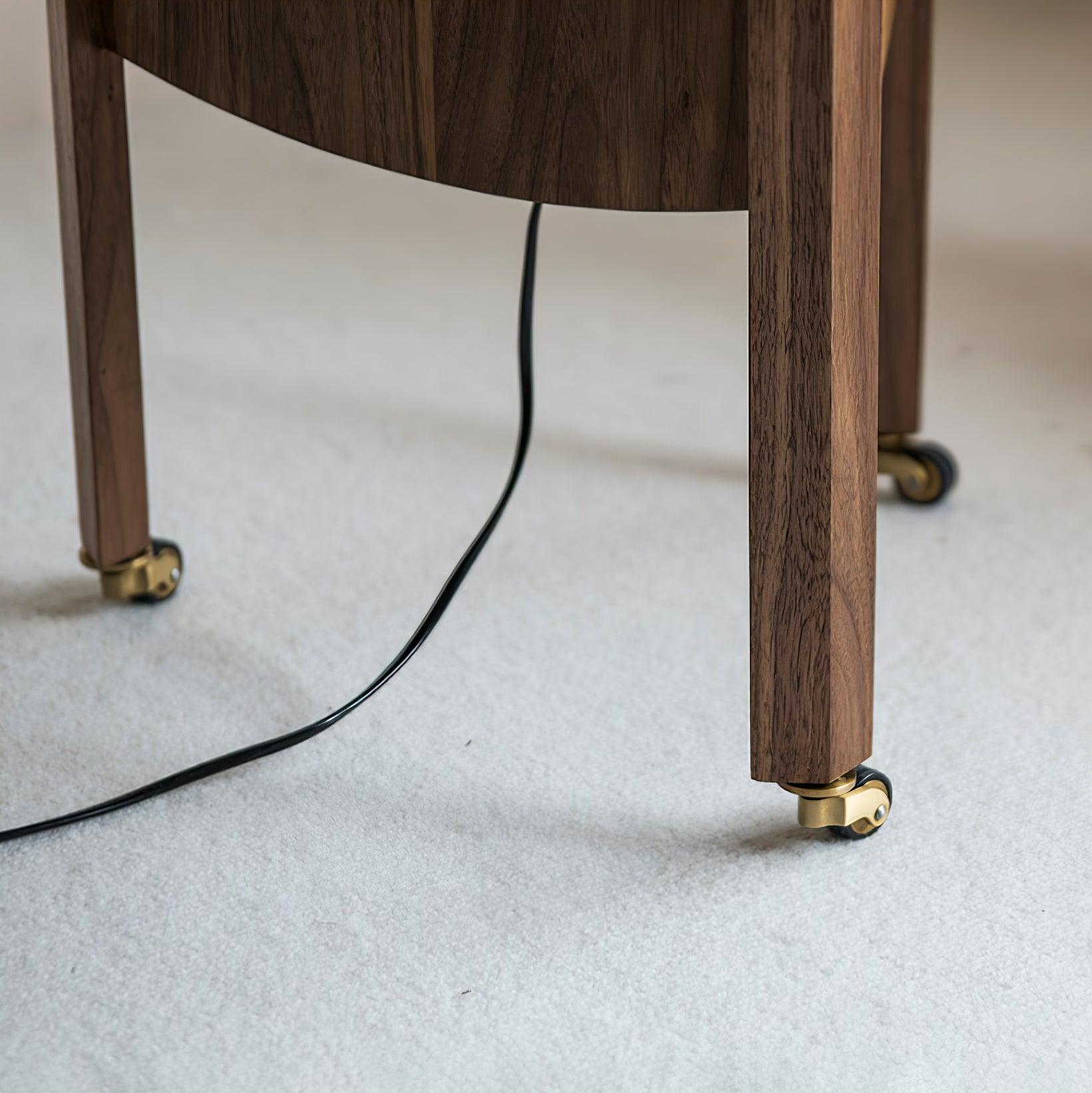 Orbis モバイルテーブルランプ