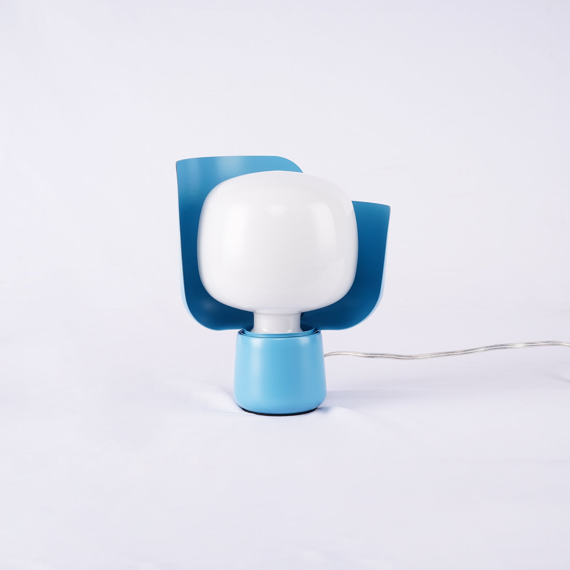 Blom Table Lamp