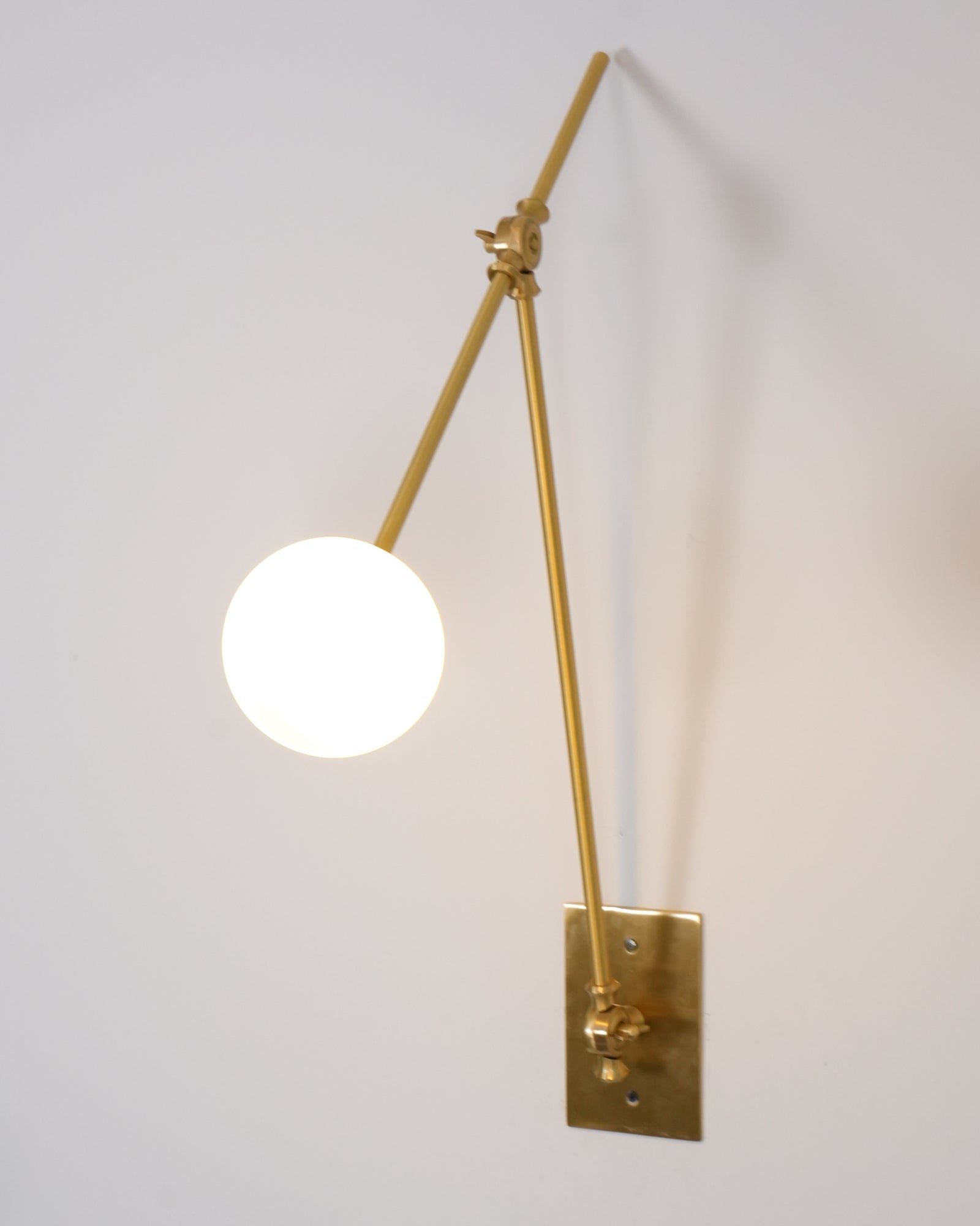 マガリ ウォールランプ