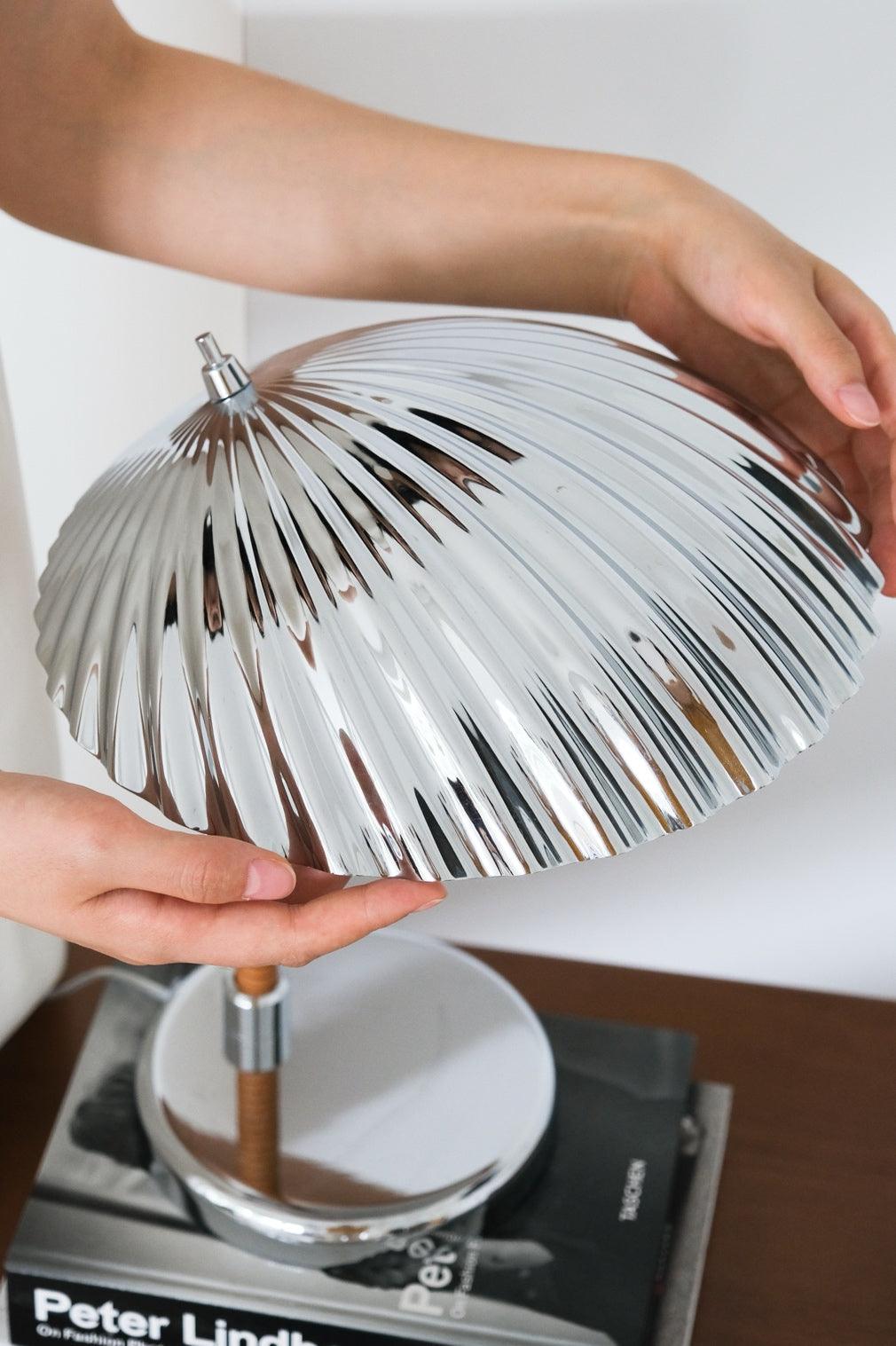 真鍮シェルテーブルランプ