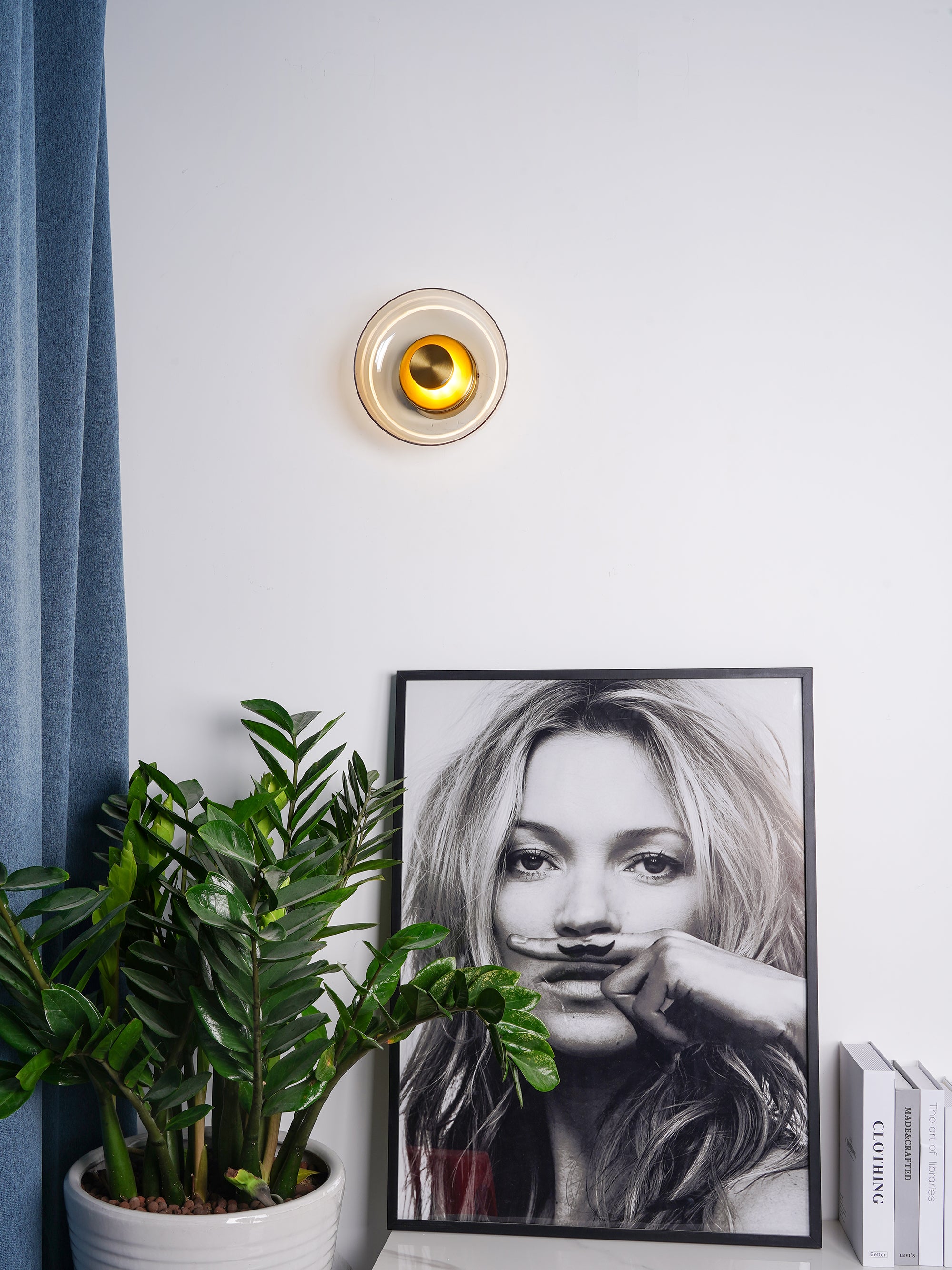 Blossi Wall Light