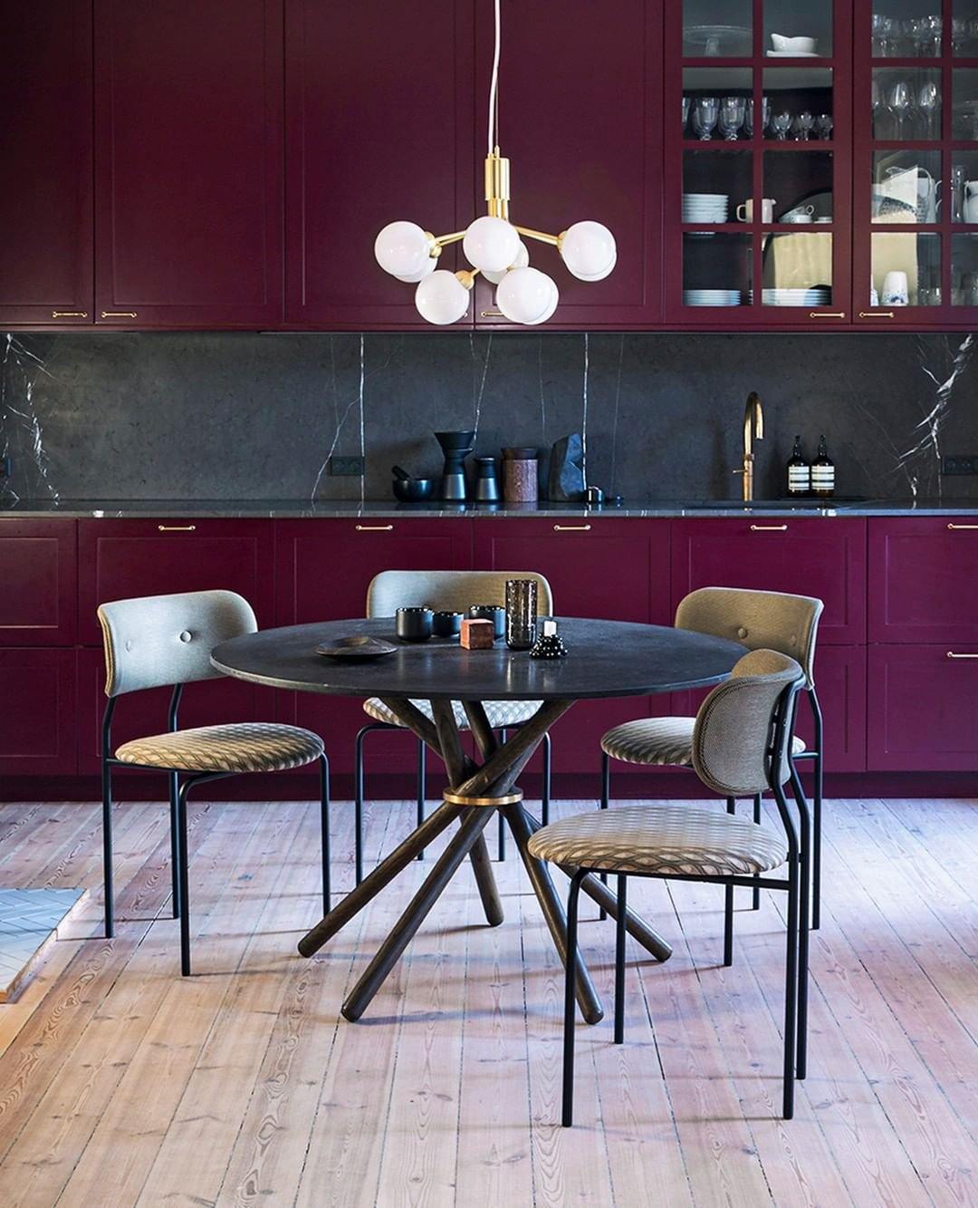 アピアレスシャンデリア