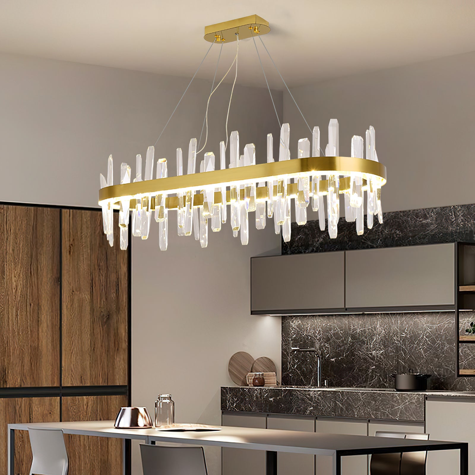 ロイヤルクリスタルシャンデリア