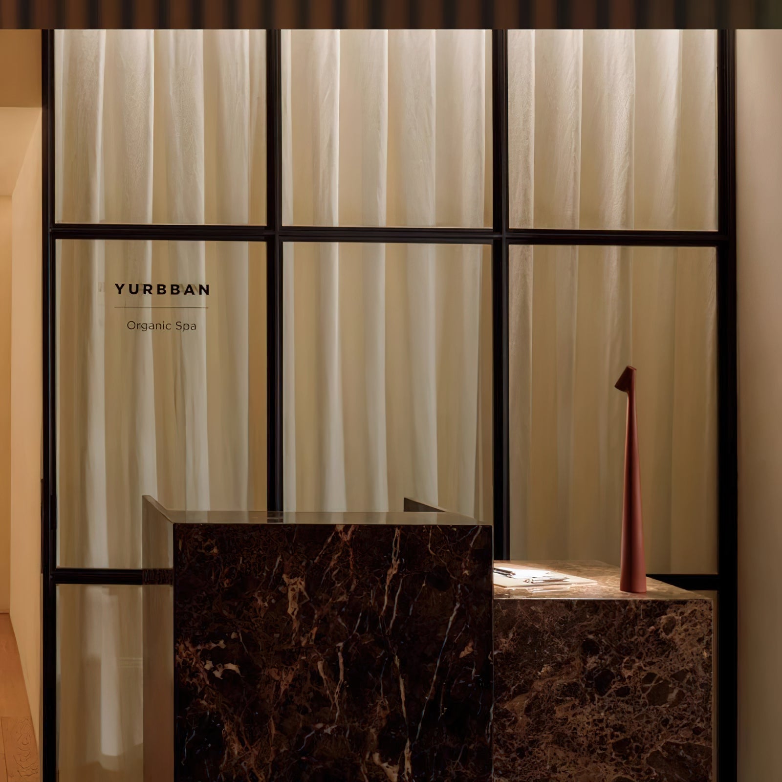 アフリカ ポータブル テーブル ランプ