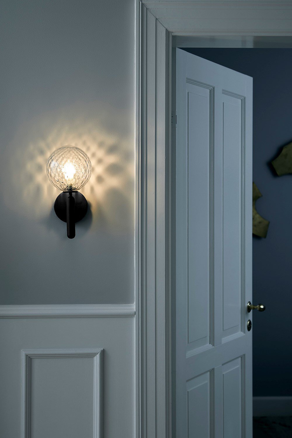 Miira Wall Light