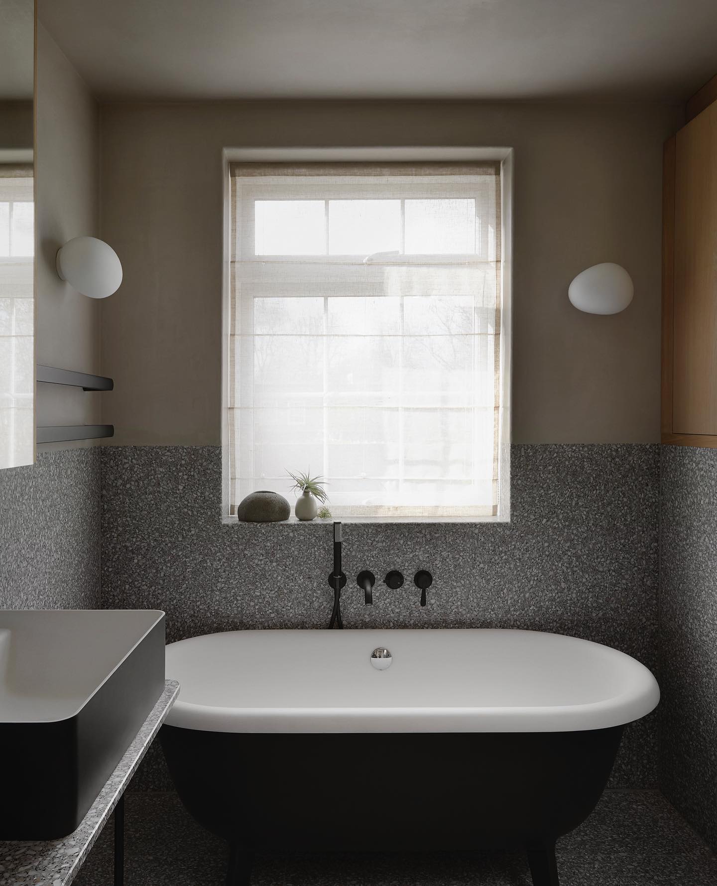 グレッグ ウォールランプ