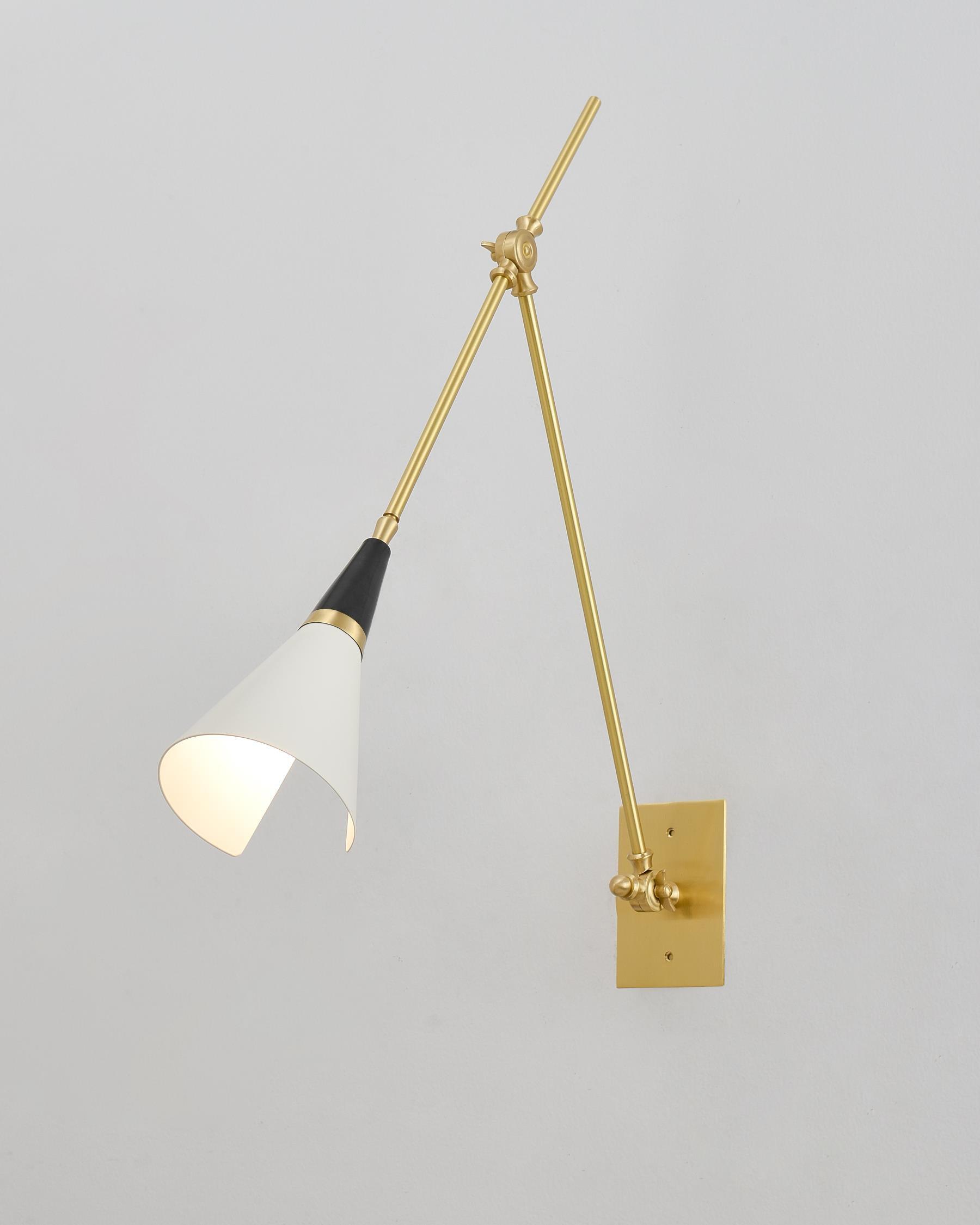 マガリ ウォールランプ