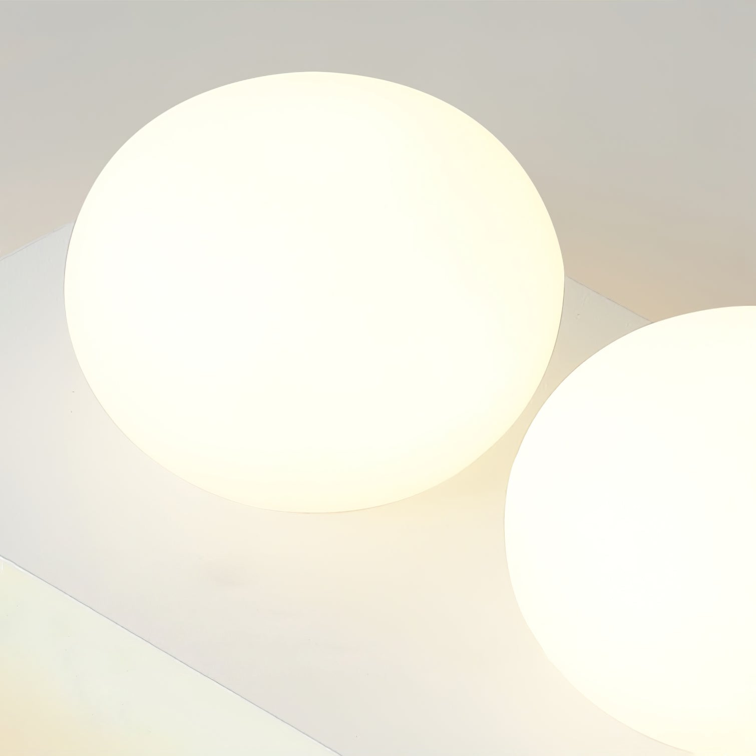 ノック壁/天井ランプ