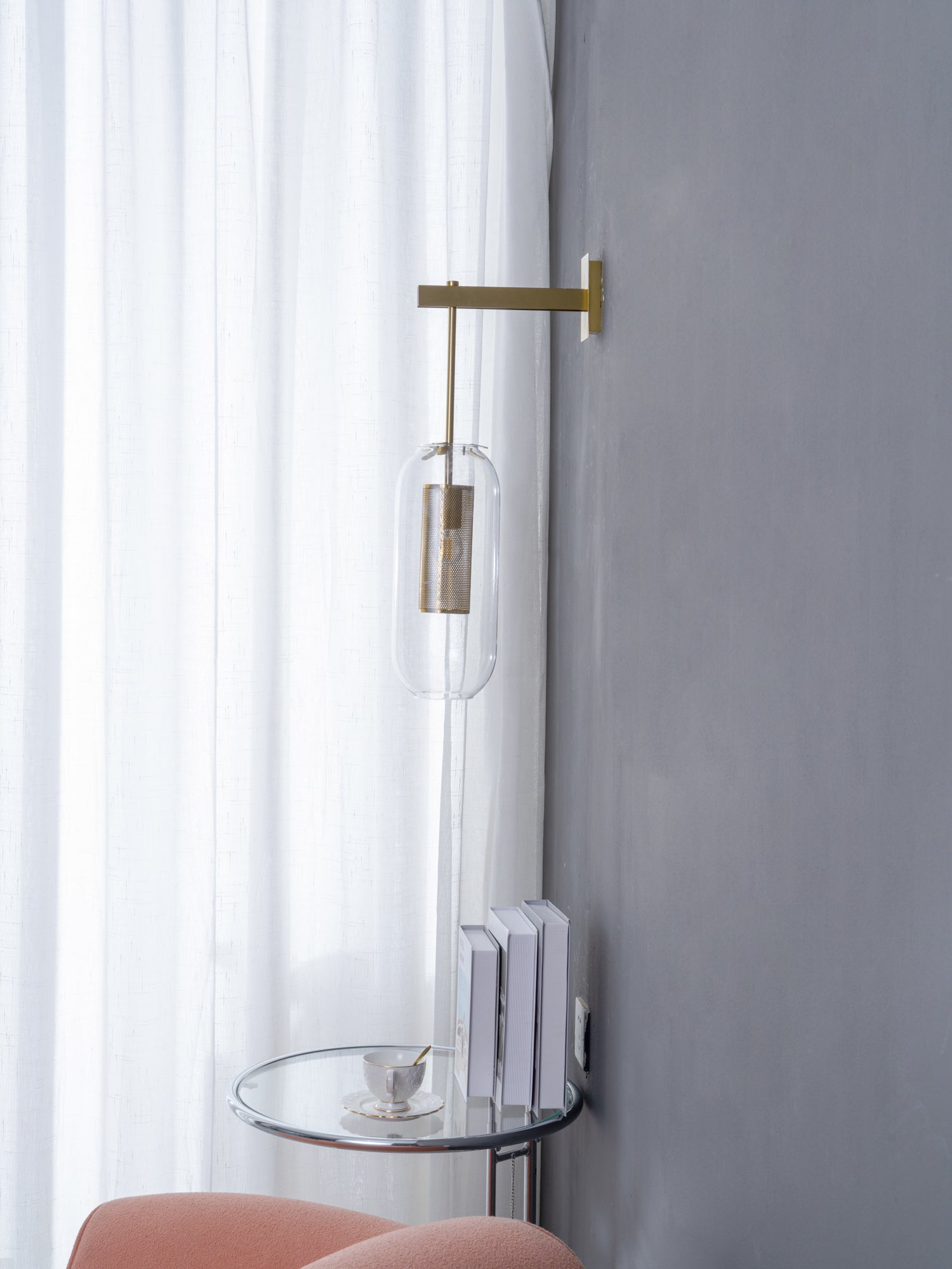 Vadim Wall Lamp