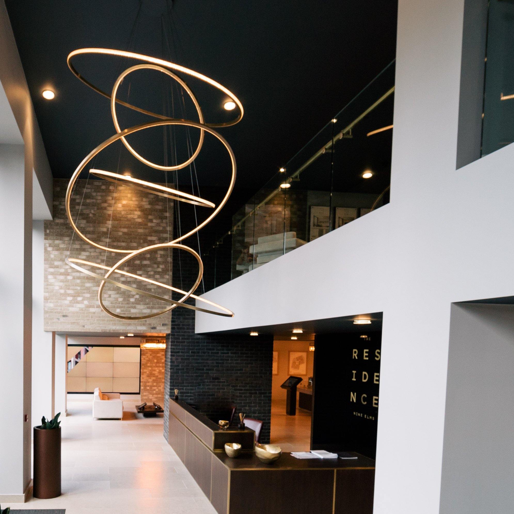 ロホヤのゴールドシャンデリア