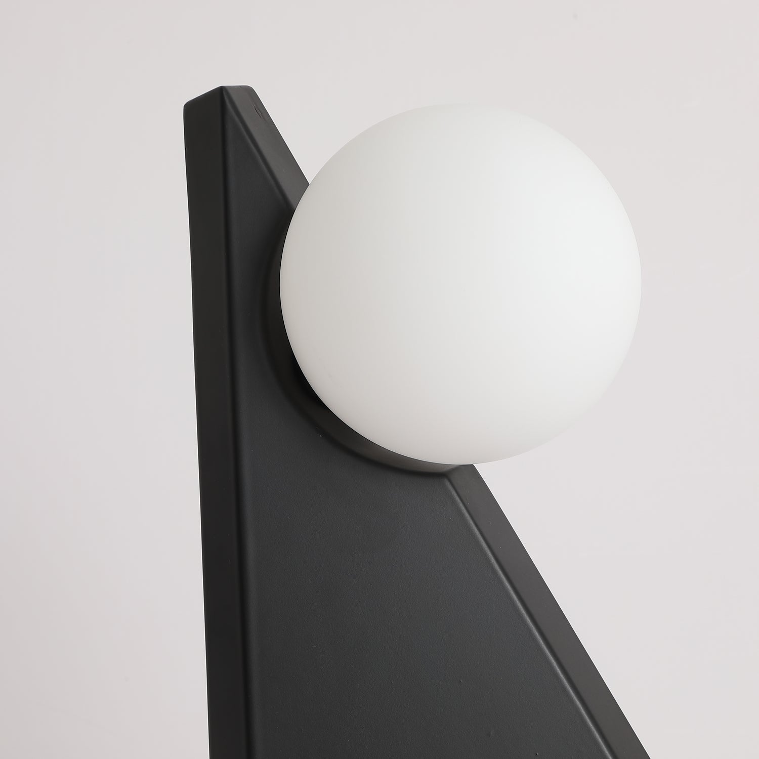 ノワールロイ テーブルランプ