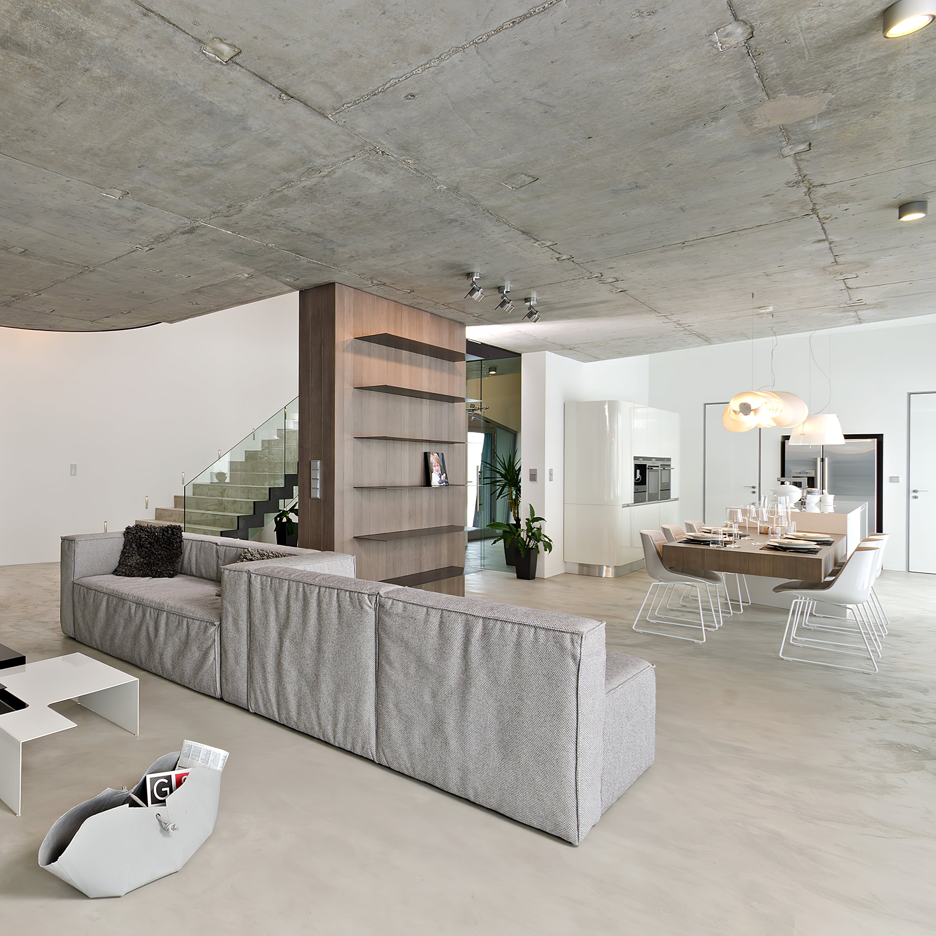 キャタピラーシャンデリア