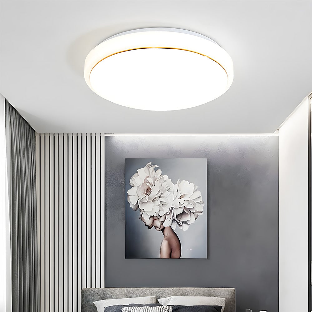 モダンなリビングルームにぴったりの、洗練された丸型LEDシーリングライト