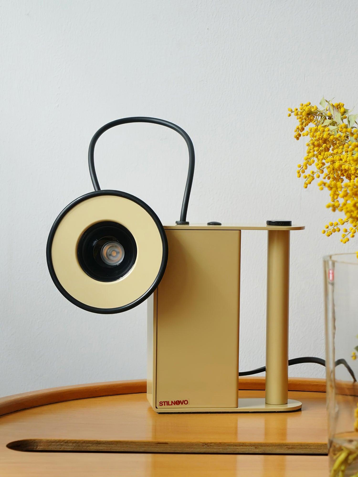 ローランド カメラテーブルライト