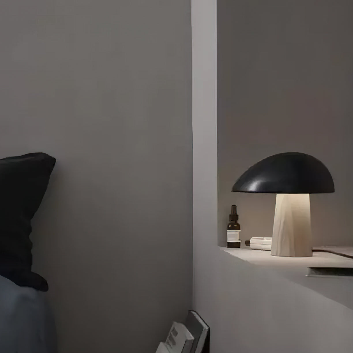 ナイトアウル テーブルランプ