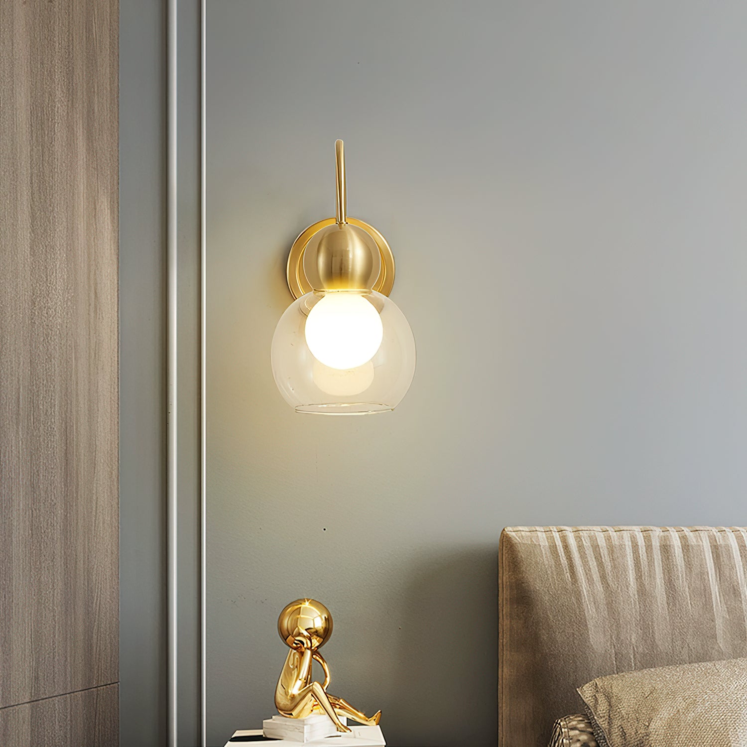 Larkson Wall Light