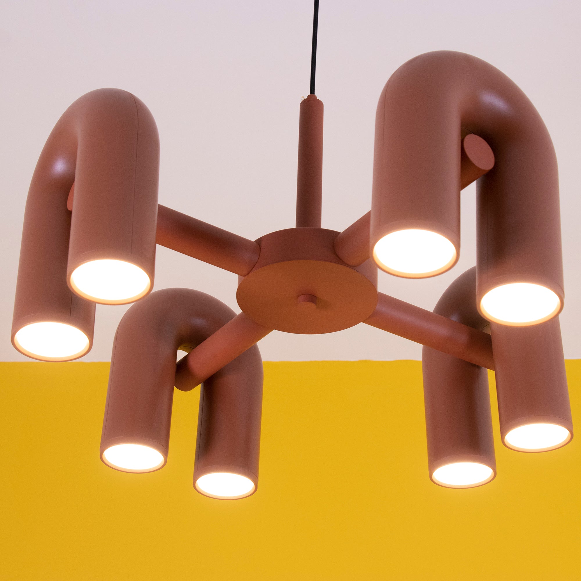 サーカスシャンデリア