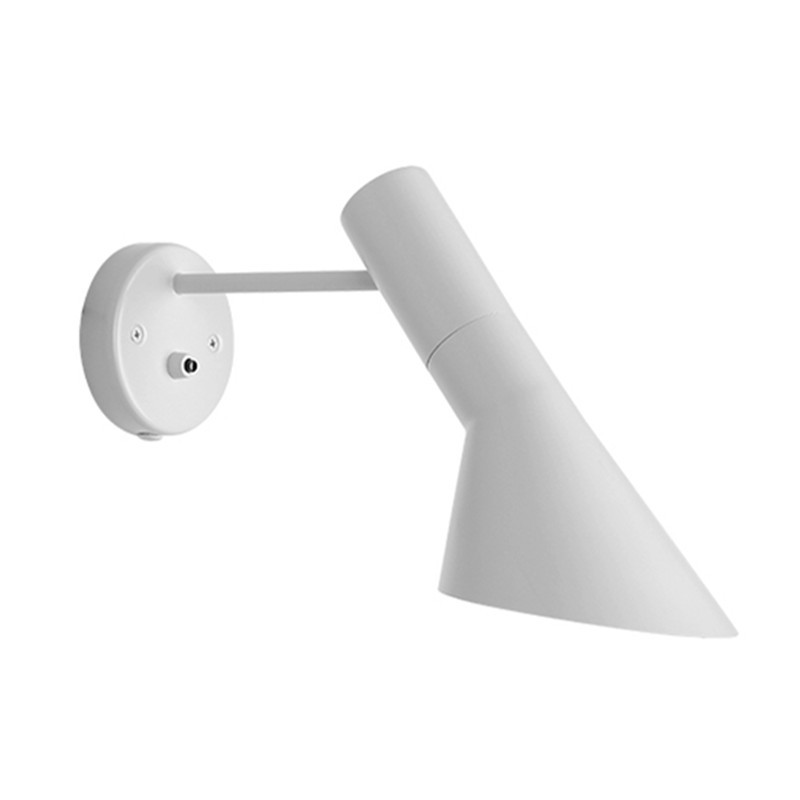 デンマークデザインの回転式ウォールランプ