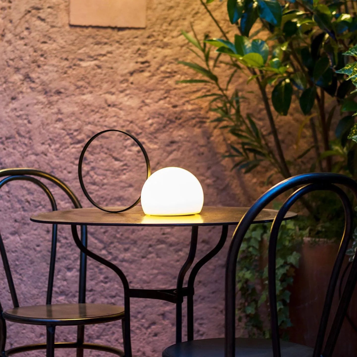 Circ 3726 テーブルランプ 内蔵バッテリー